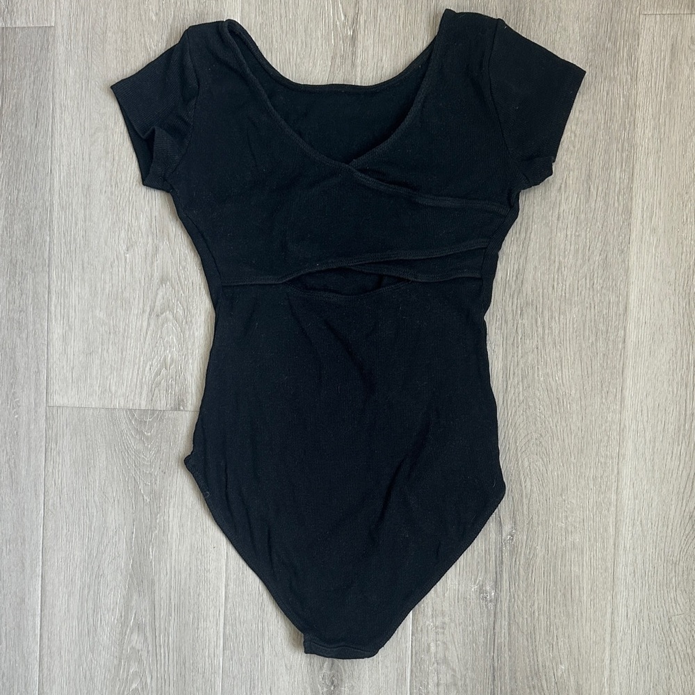 Abercrombie Kids Classic Black  One Piece bodysuit with cut out back sz11/12 - Picture 2 of 6
